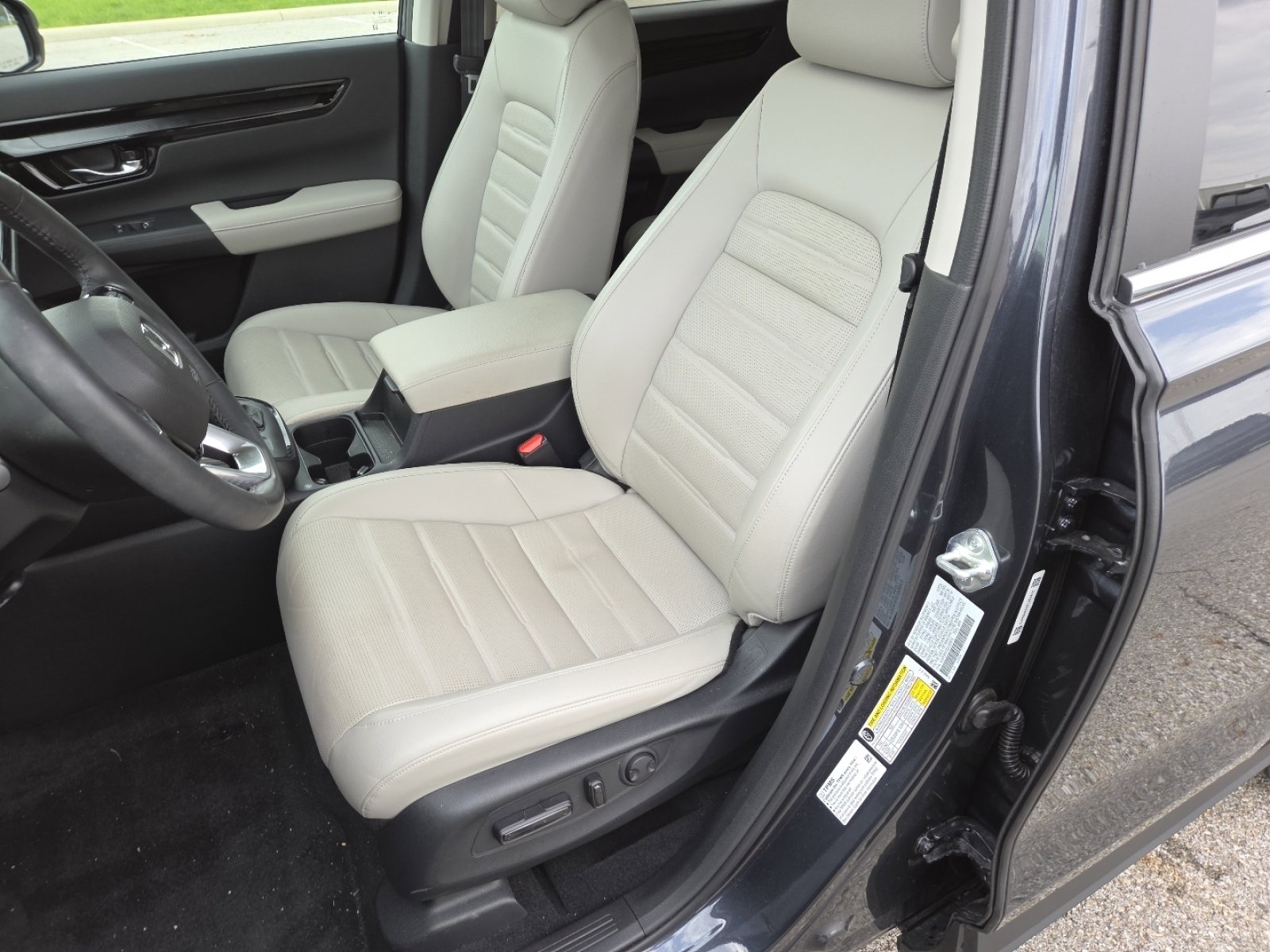 Used 2025 Honda CR-V EX-L image 26