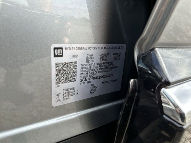 New 2025 Chevrolet Equinox EV LT image 33