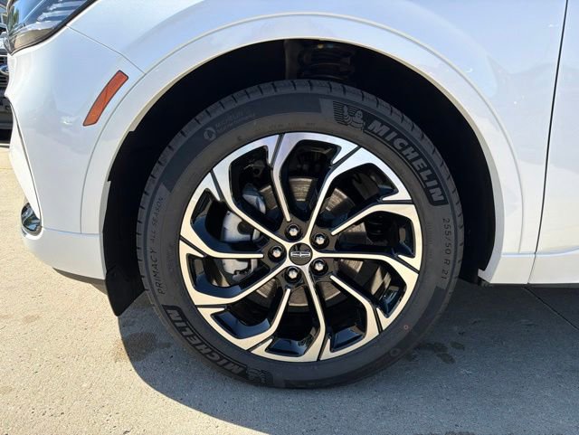 New 2026 Lincoln Nautilus Reserve AWD/4WD image 11