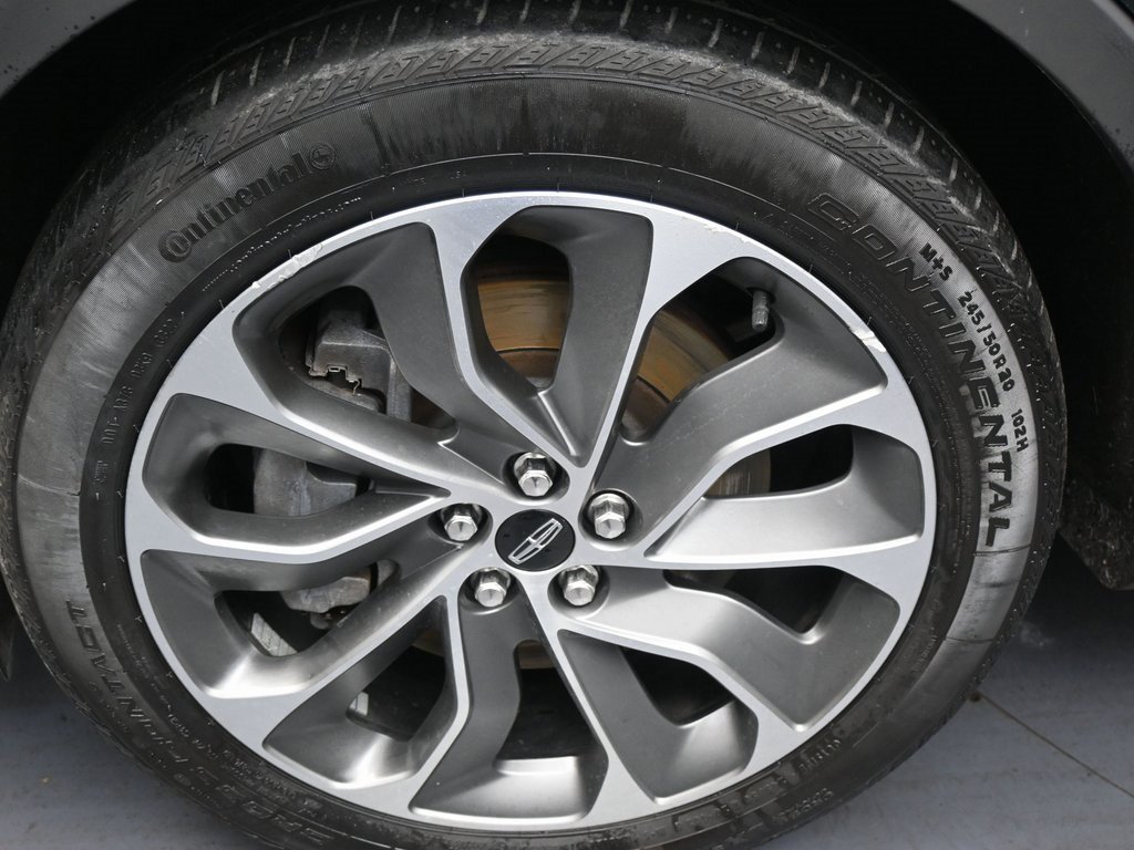 Used 2021 Lincoln Nautilus Reserve w/ Cargo Utility Package image 41