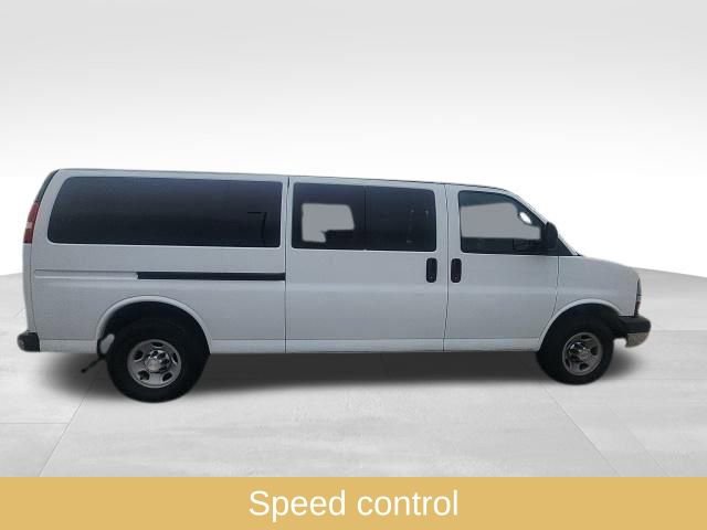Used 2016 Chevrolet Express 3500 LT w/ LT Preferred Equipment Group image 15