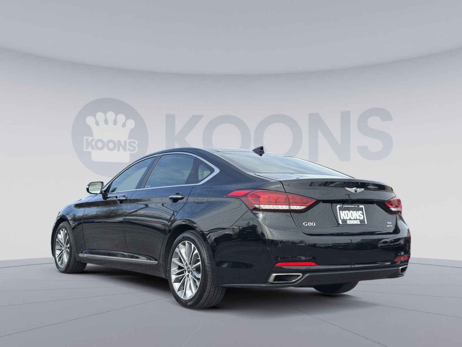 Used 2017 Genesis G80 3.8 w/ Option Group 02 image 4