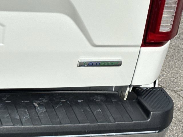 Used 2020 Ford F150 Lariat image 10