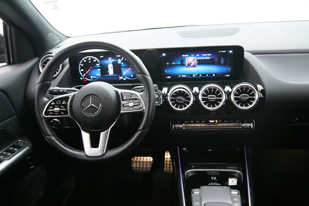 Used 2023 Mercedes-Benz GLA 250 4MATIC image 23