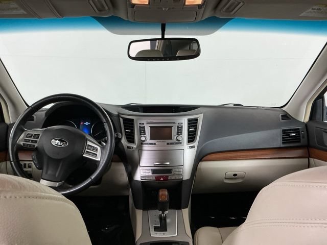 Used 2014 Subaru Outback 2.5i Limited w/ Moonroof Package AWD/4WD image 23