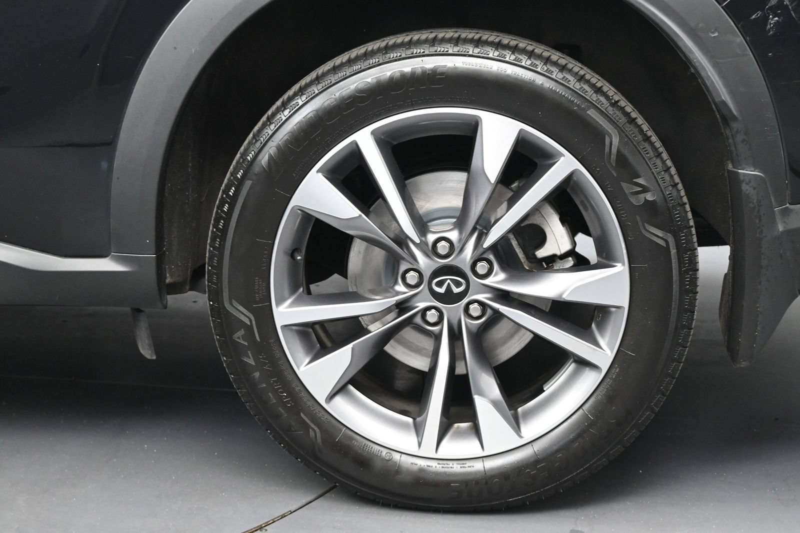 Used 2023 INFINITI QX60 Luxe w/ Cargo Package FWD image 23