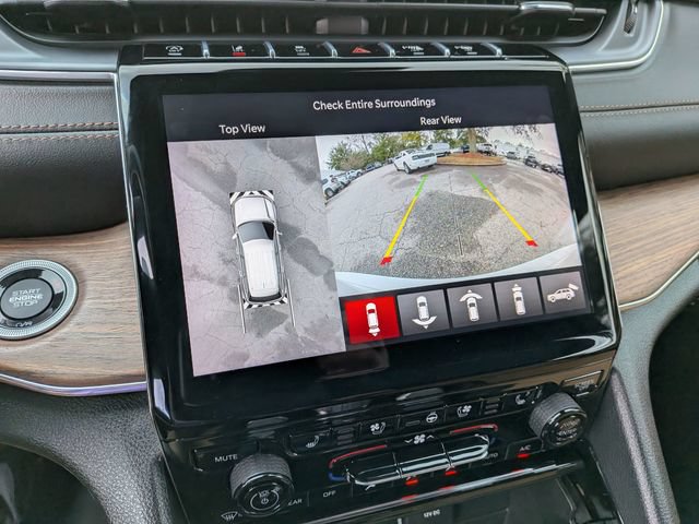 Used 2024 Jeep Grand Cherokee Summit AWD/4WD image 27
