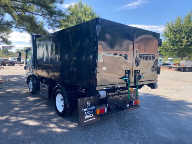 Used 2024 Isuzu NPR image 7