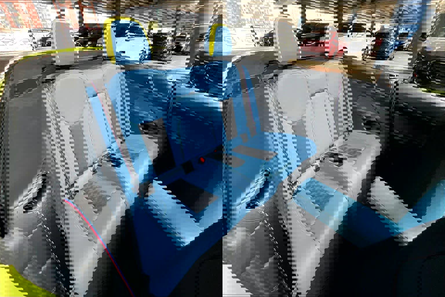 Used 2023 BMW M4 xDrive Competition w/ Executive Package image 19