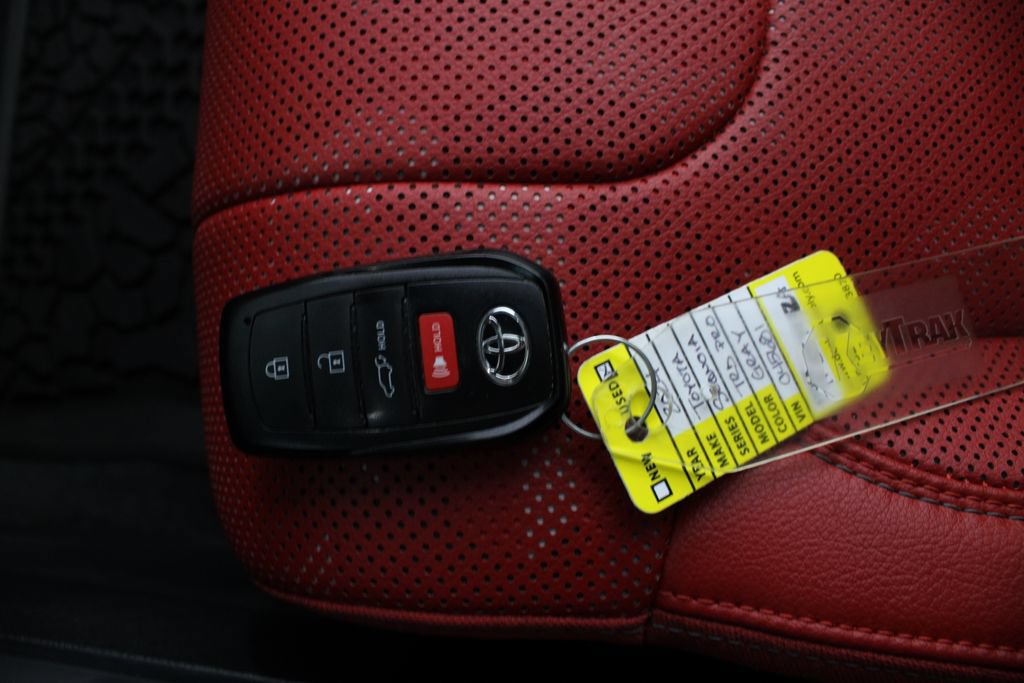 Used 2024 Toyota Sequoia TRD Pro AWD/4WD image 9