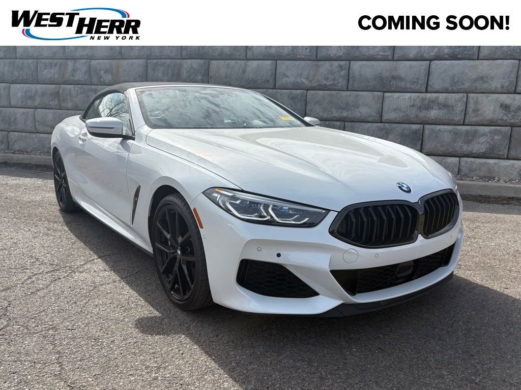 Used 2022 BMW M850i xDrive Convertible image 1