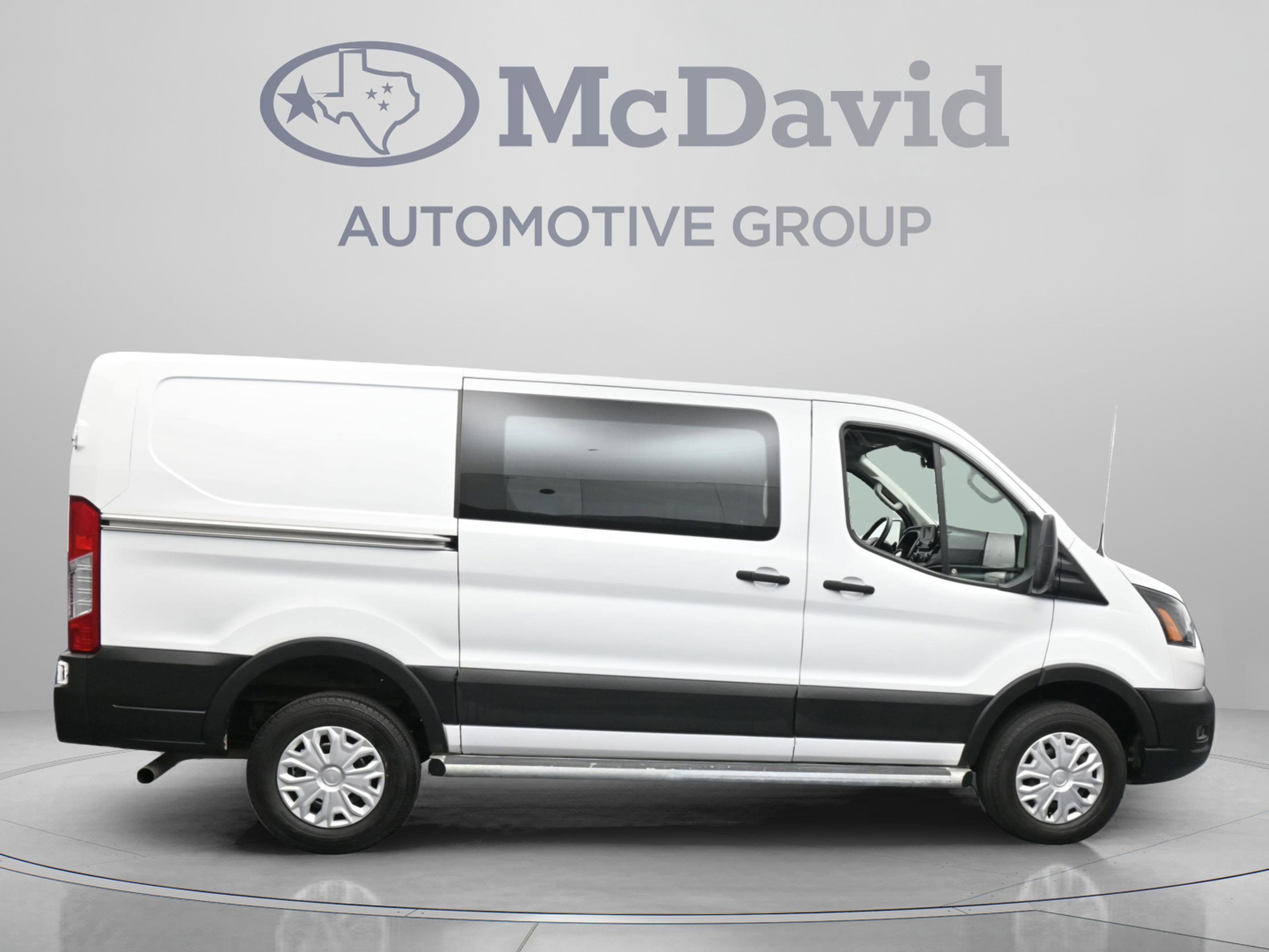 Used 2023 Ford Transit 250 Low Roof w/ Exterior Upgrade Package RWD image 9