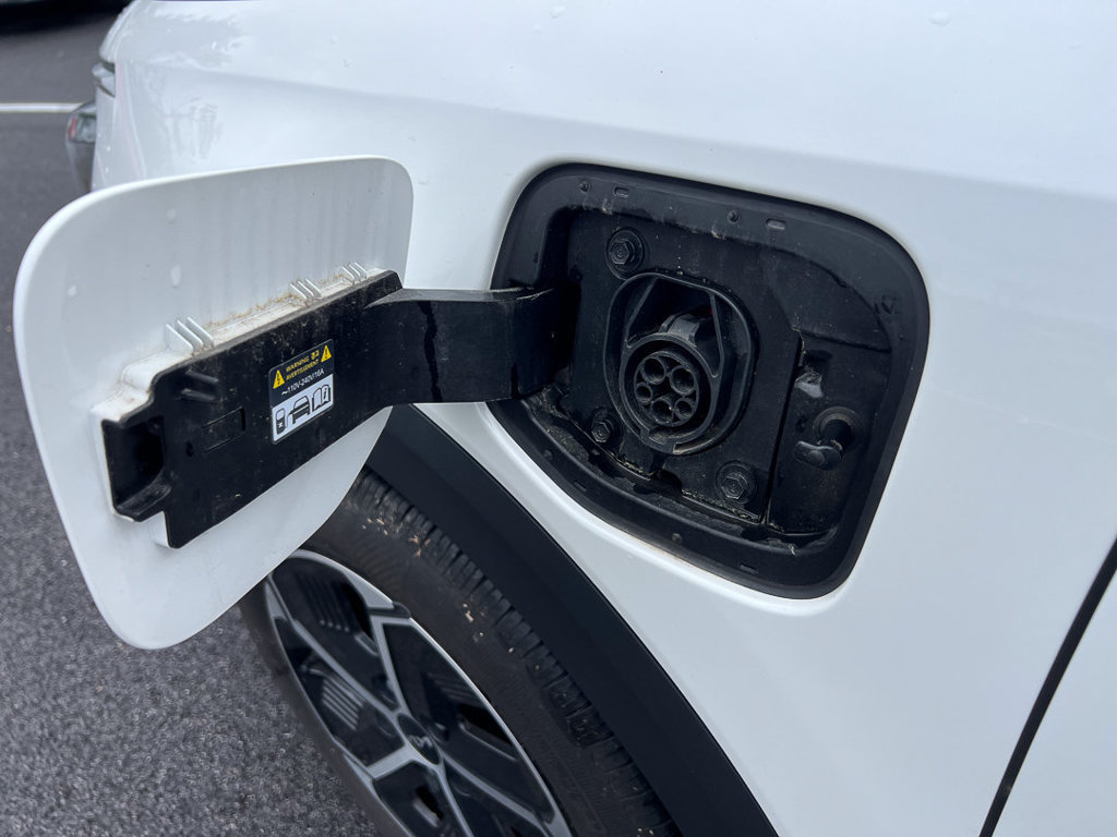 Certified 2024 Kia Niro EX w/ EX Cold Weather Package FWD image 4