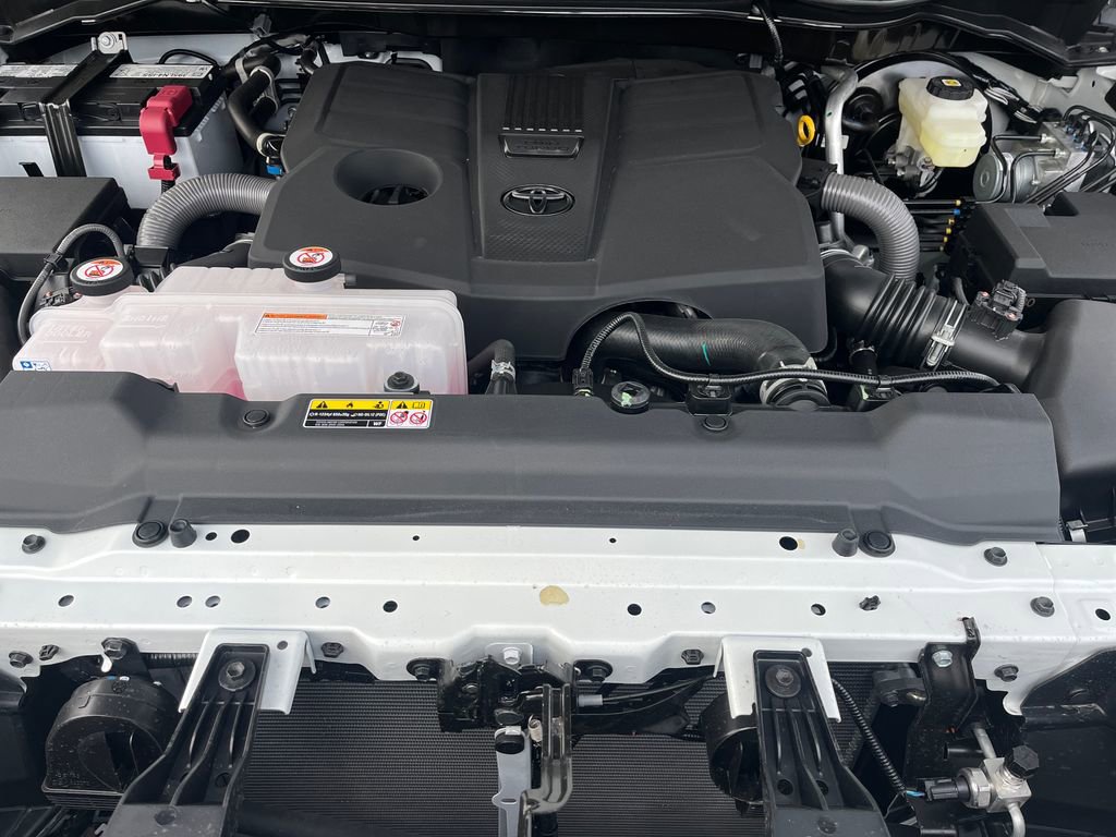 New 2026 Toyota Tundra SR5 AWD/4WD image 21