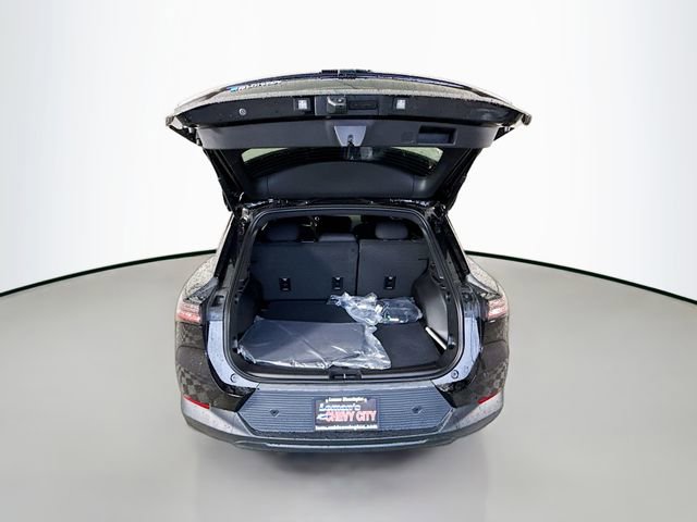 New 2026 Chevrolet Equinox EV LT FWD image 28