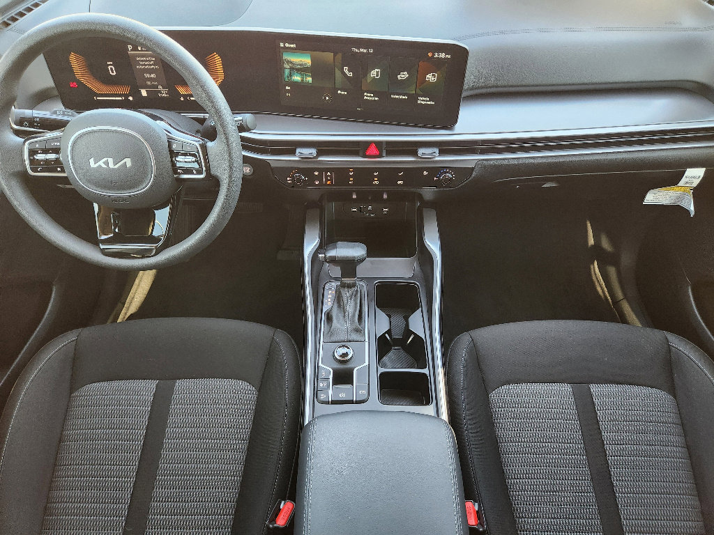 New 2025 Kia Sorento LX image 18