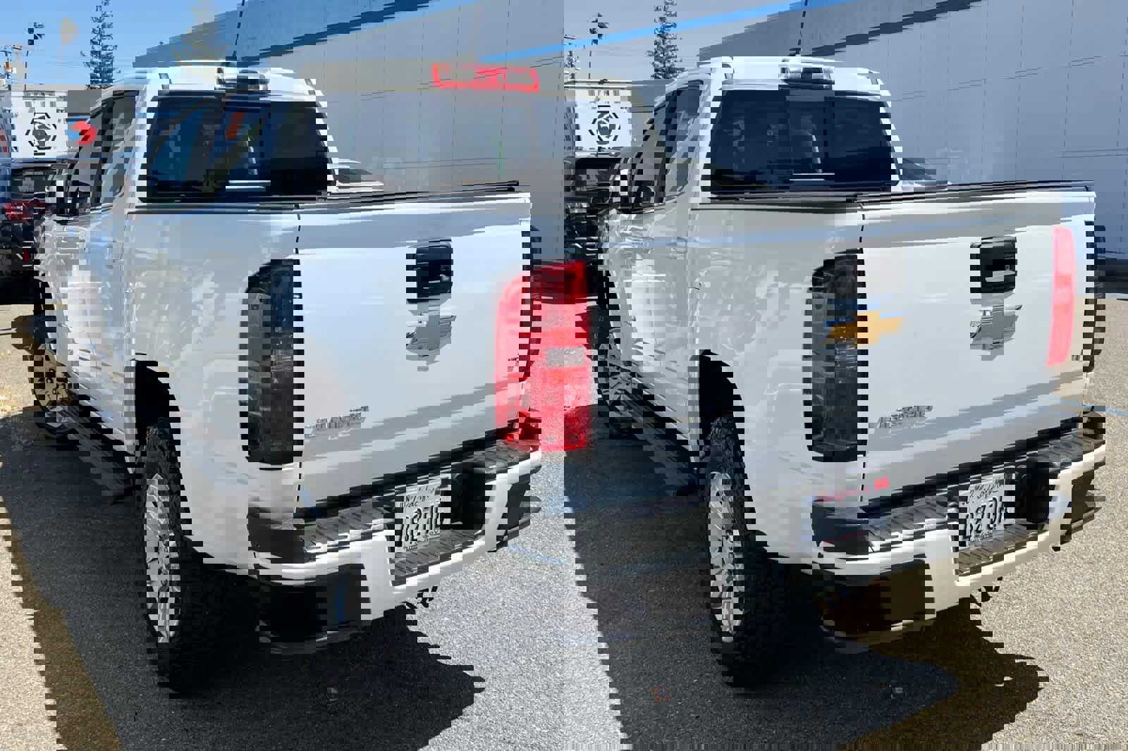 Used 2017 Chevrolet Colorado LT w/ LT Convenience Package image 6