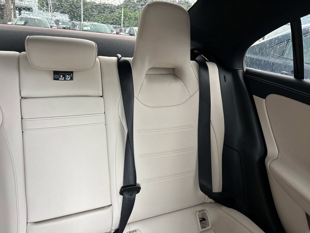 Used 2020 Mercedes-Benz CLA 250 image 14