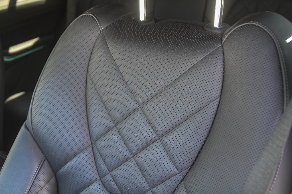 Used 2023 BMW X5 sDrive40i w/ M Sport Package RWD image 22