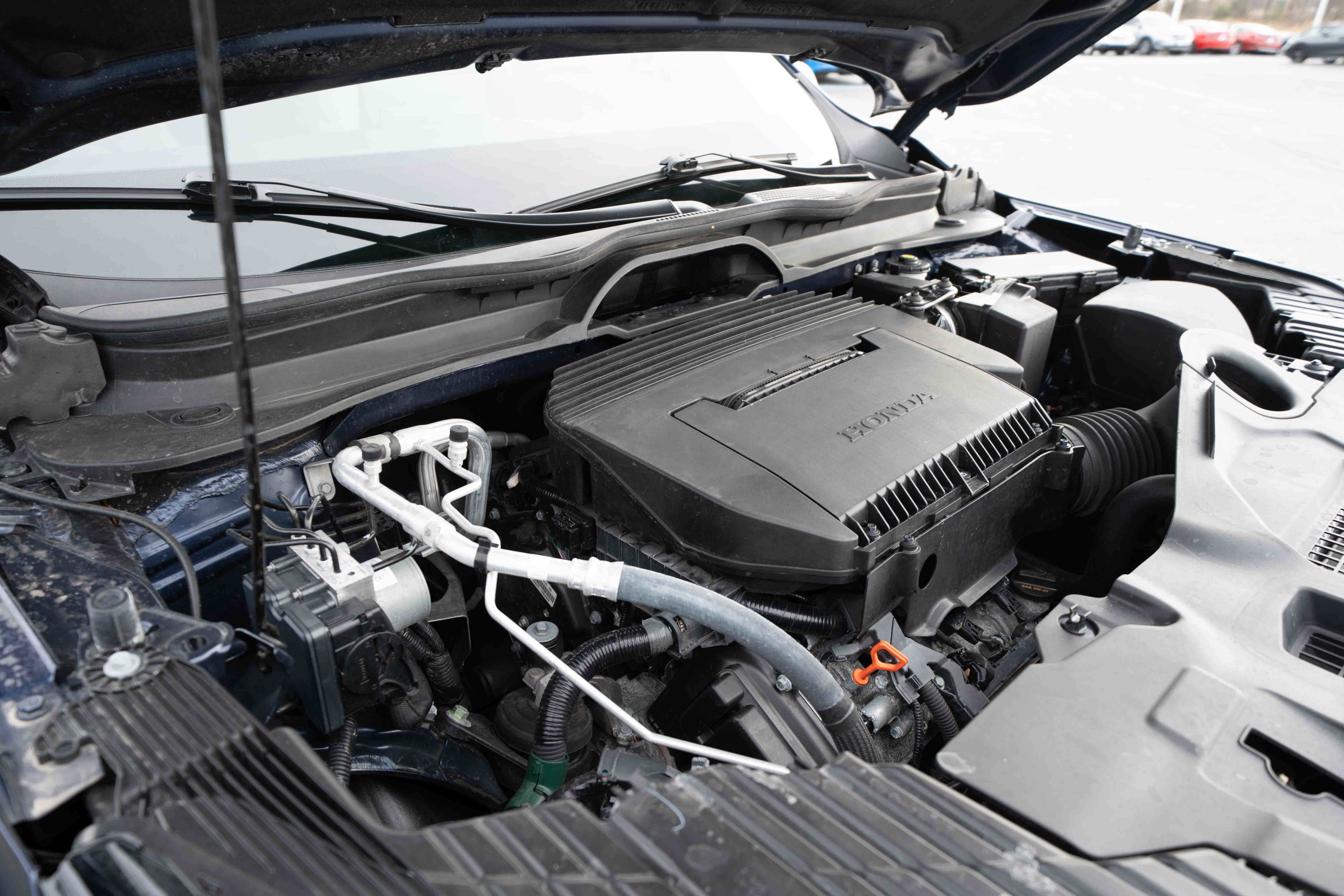 Certified 2025 Honda Pilot Elite image 33