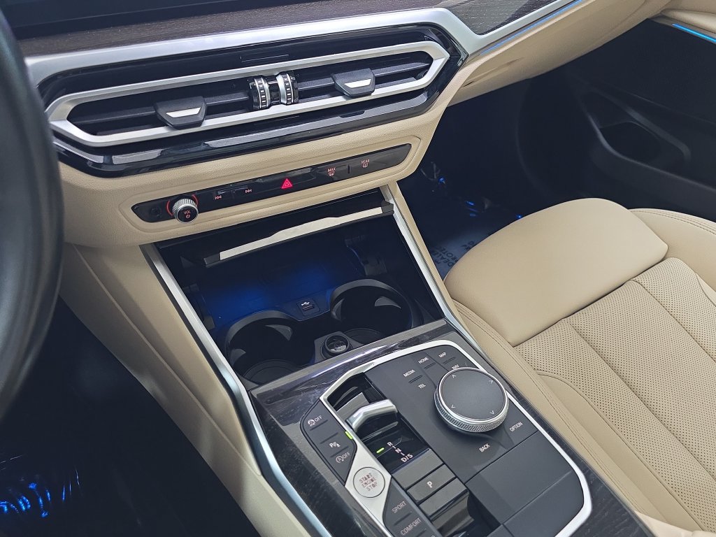 Certified 2023 BMW 330i Sedan w/ Driving Assistance Package RWD image 25