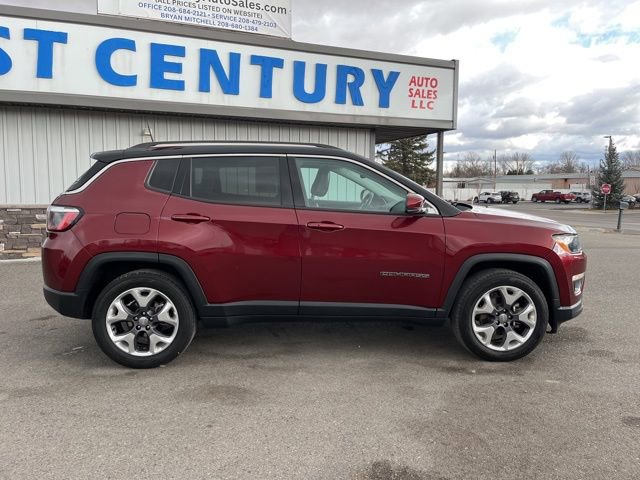 Used 2021 Jeep Compass Limited w/ Sun and Sound Group AWD/4WD image 21