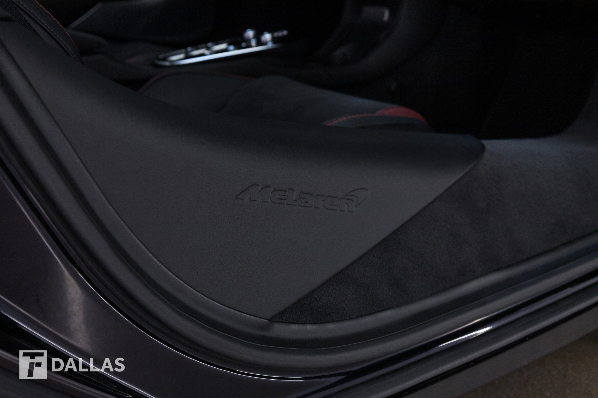 Used 2025 McLaren GTS RWD image 37