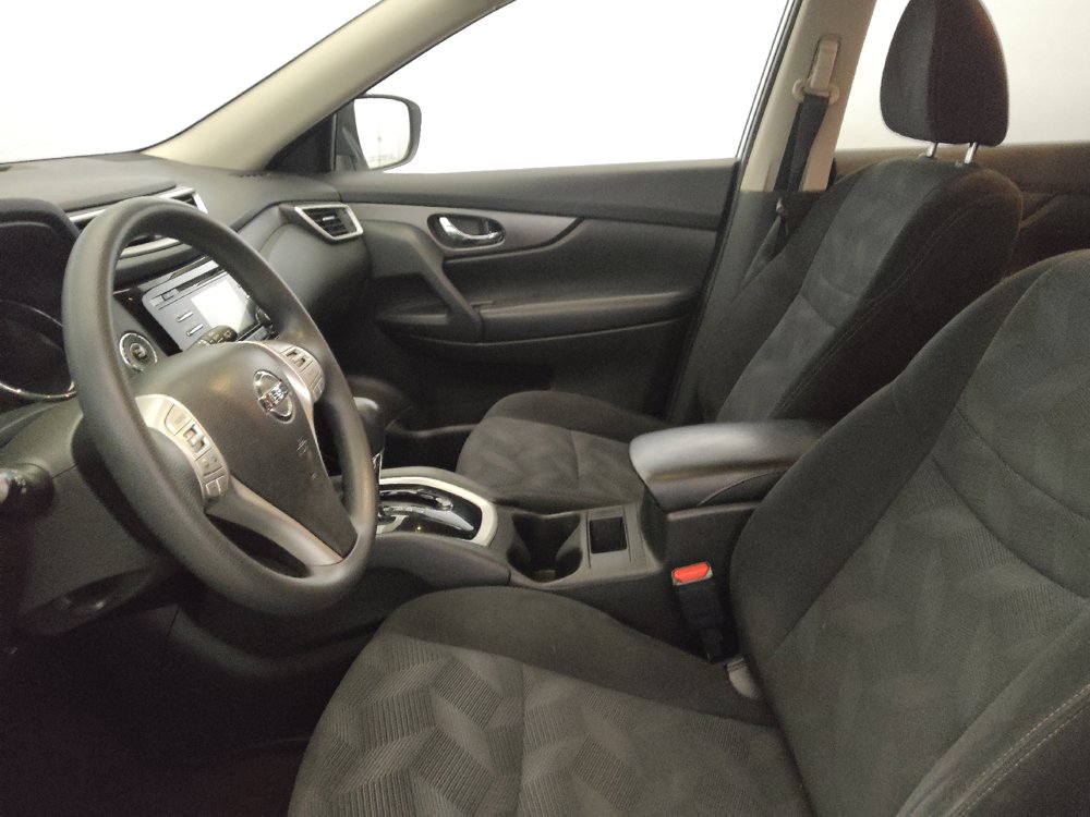Used 2014 Nissan Rogue SV w/ SV Moonroof Package AWD/4WD image 17