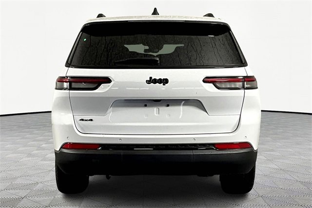 New 2025 Jeep Grand Cherokee L Altitude image 5