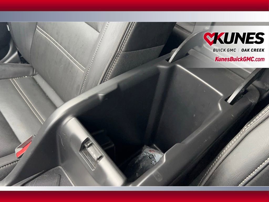 Used 2021 GMC Canyon Denali image 25