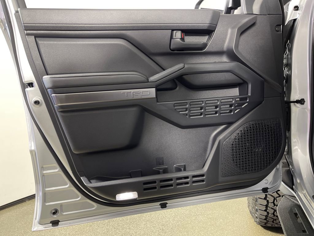 New 2026 Toyota 4Runner TRD Sport AWD/4WD image 17