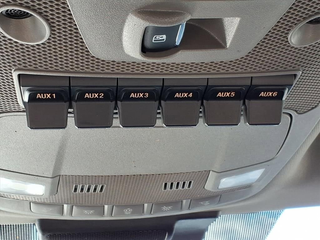 Used 2021 Ford F350 Lariat w/ Lariat Value Package image 22