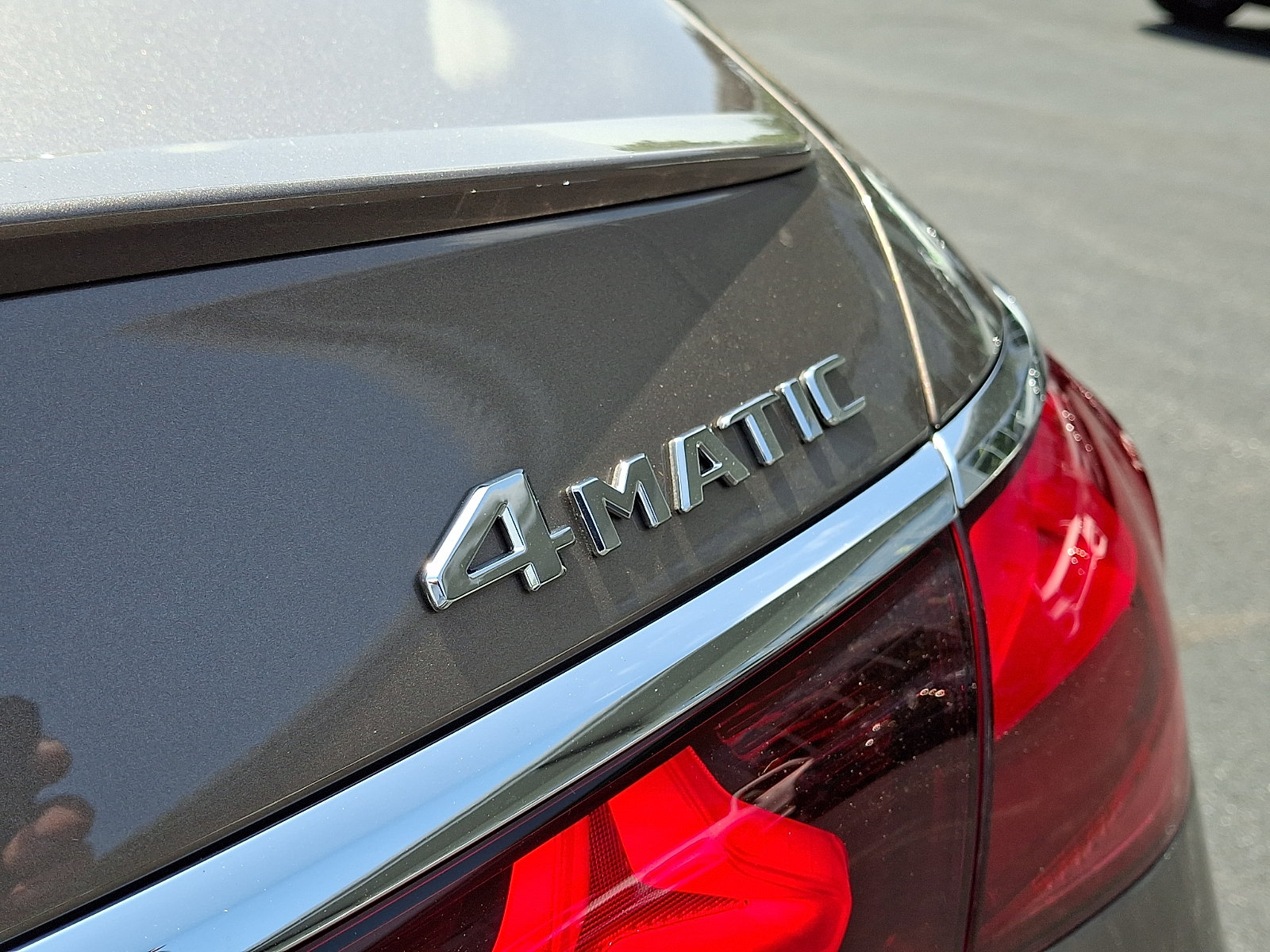 New 2026 Mercedes-Benz E 350 4MATIC Sedan image 25