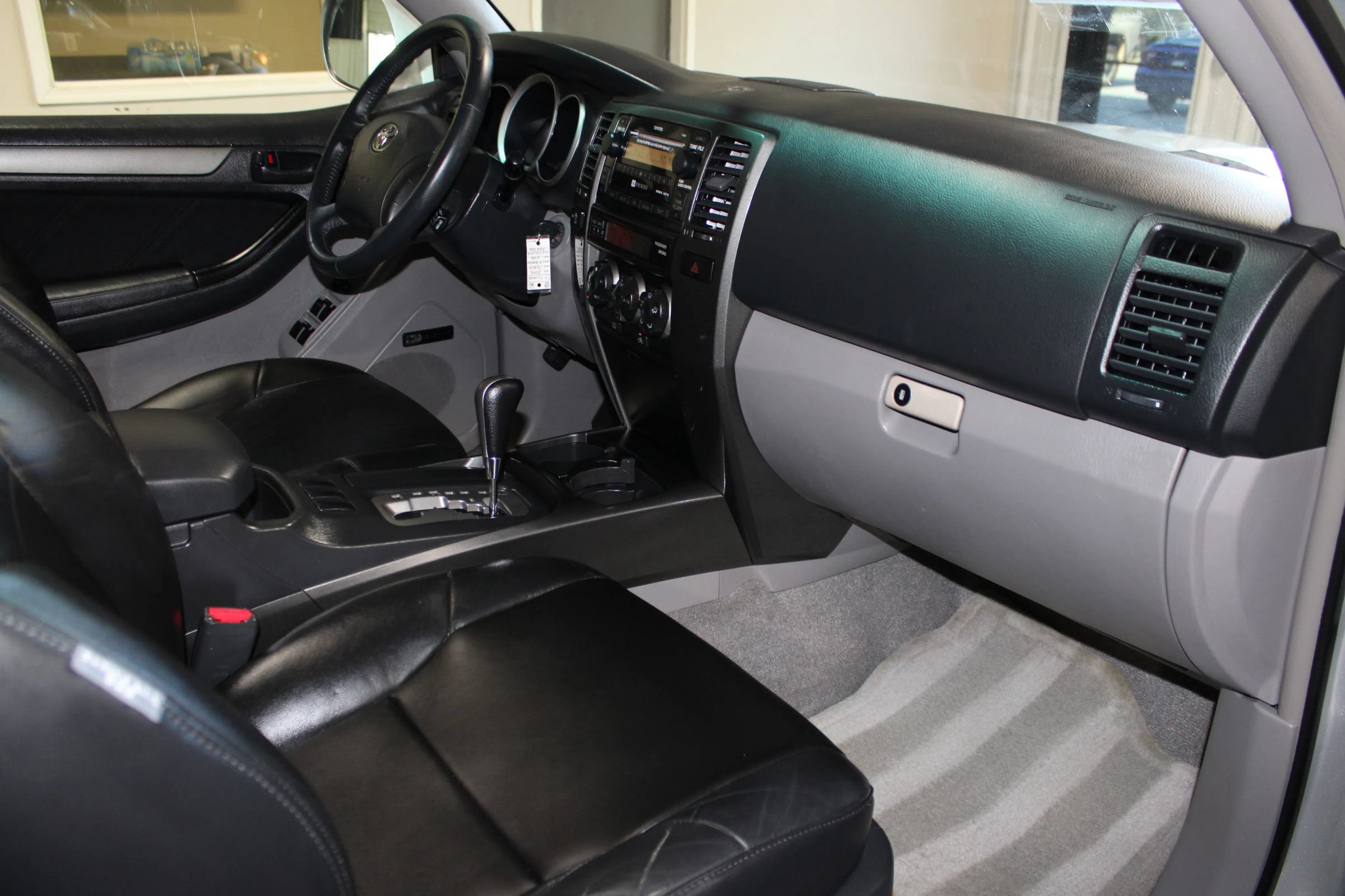 Used 2008 Toyota 4Runner Sport RWD image 27