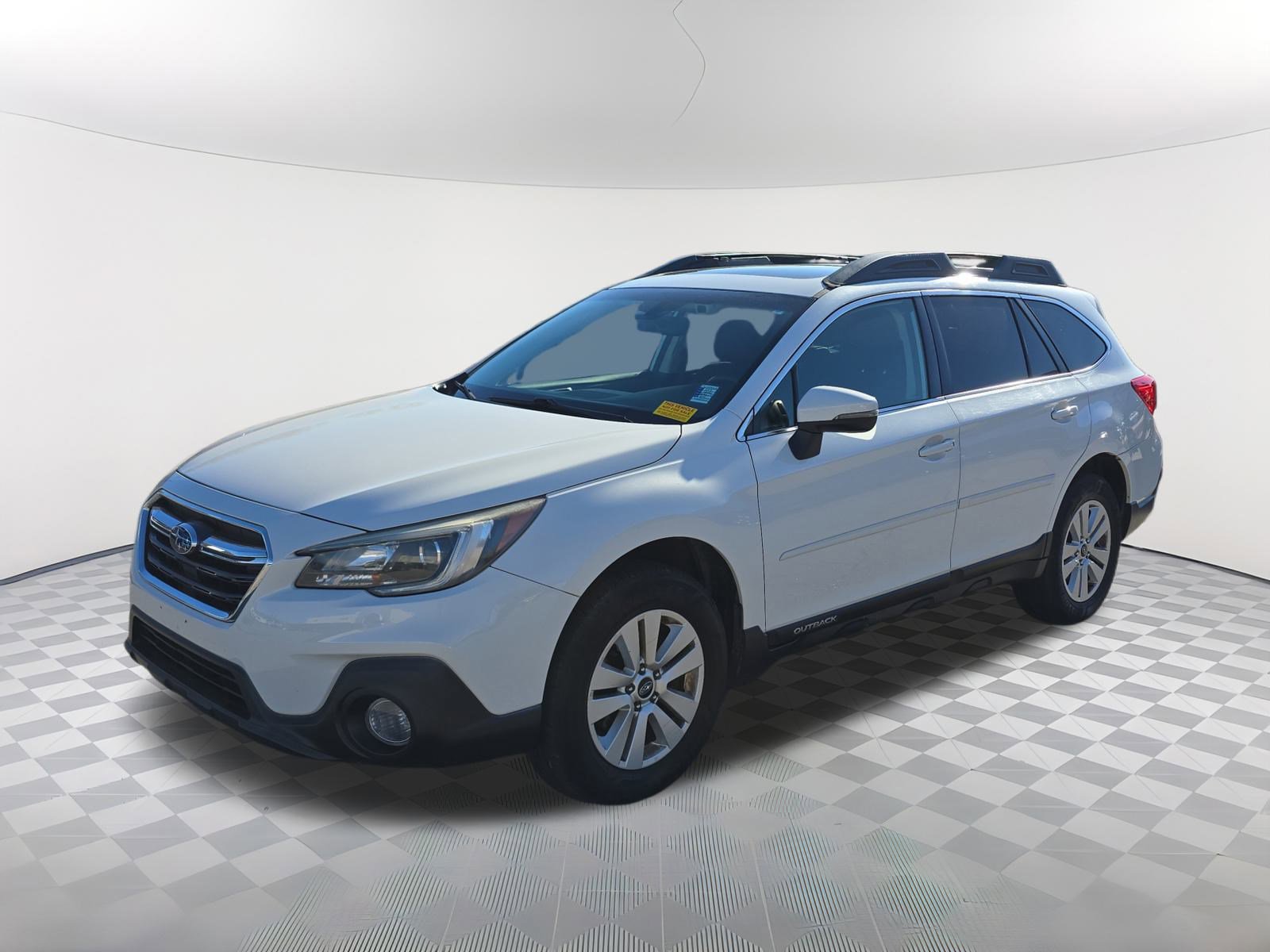 Used 2019 Subaru Outback 2.5i Premium image 7