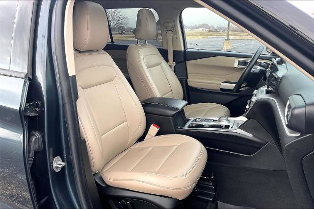 Certified 2023 Ford Explorer XLT w/ Equipment Group 202A image 8