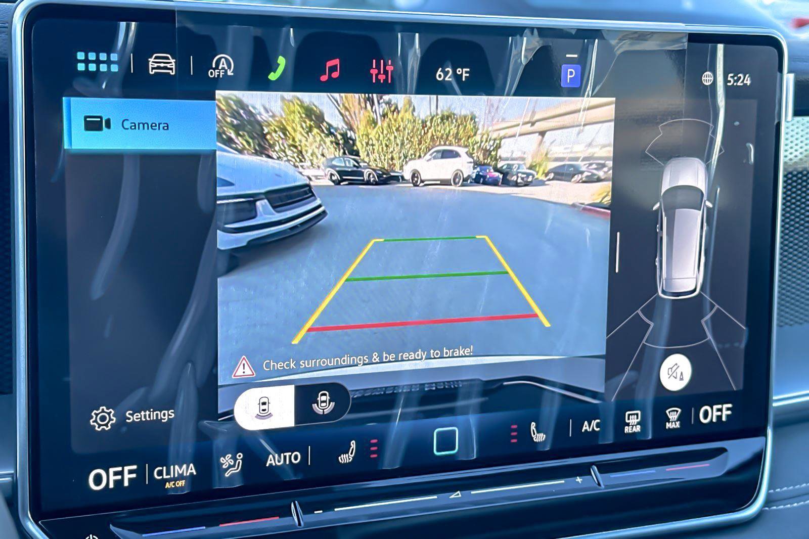 New 2026 Volkswagen Tiguan SE image 18