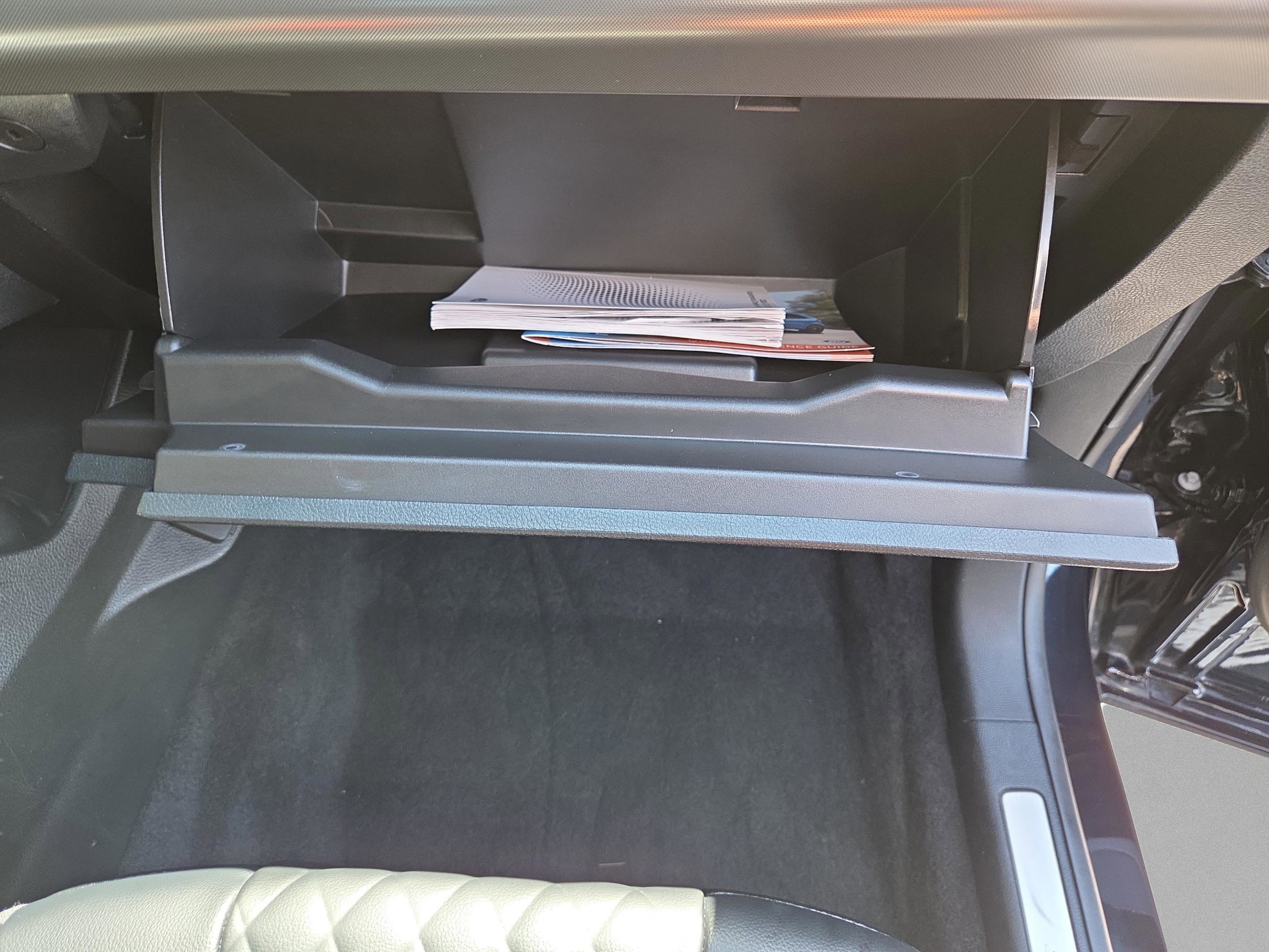 Used 2024 Ford Edge Titanium image 39
