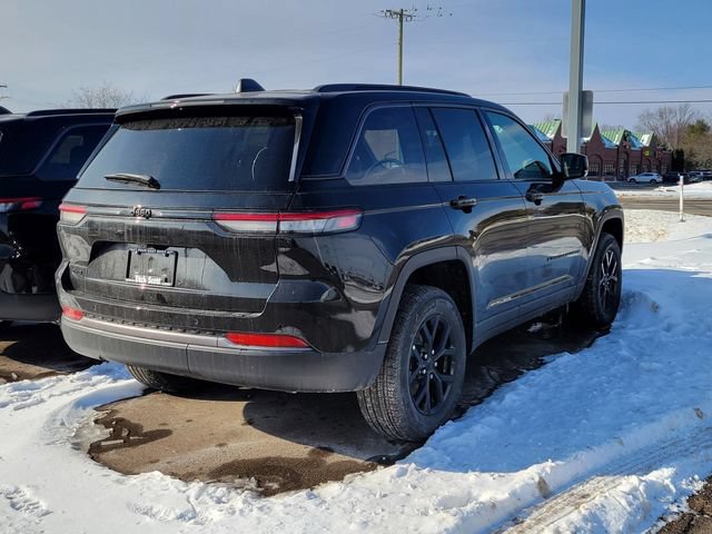 New 2026 Jeep Grand Cherokee Altitude AWD/4WD image 7