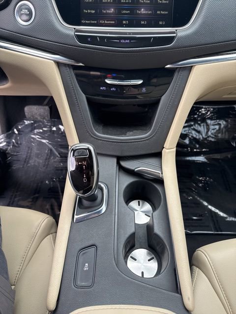 Used 2018 Cadillac XT5 FWD image 22