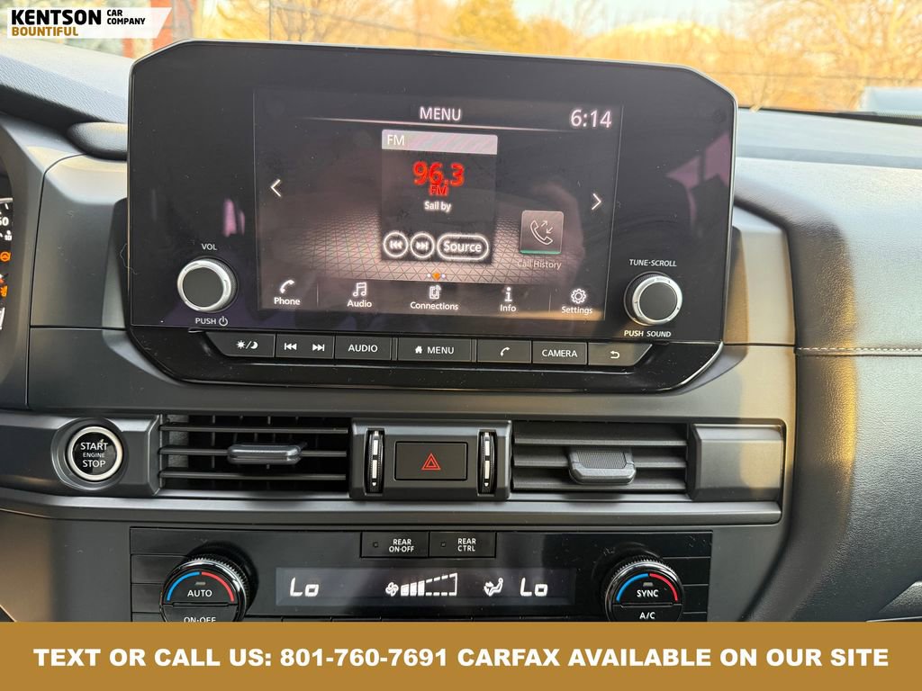 Used 2024 Nissan Pathfinder S image 19