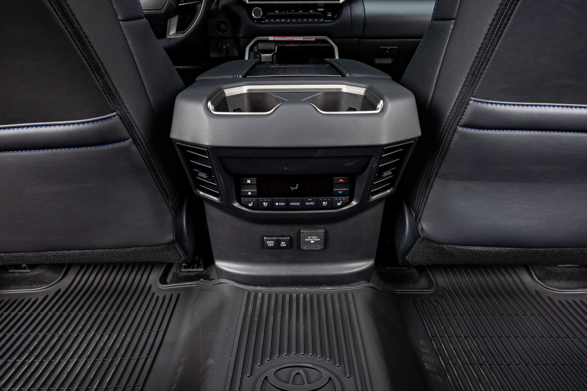 Used 2026 Toyota Sequoia Platinum image 32