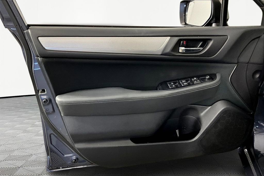 Used 2017 Subaru Legacy 2.5i Premium image 19