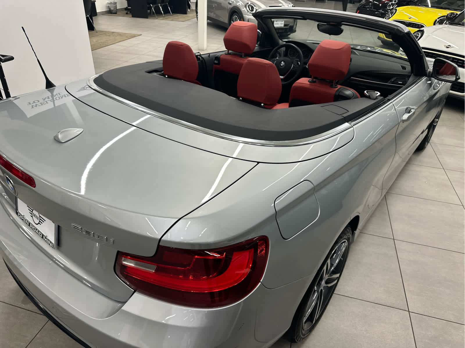 Used 2017 BMW 230i Convertible image 25