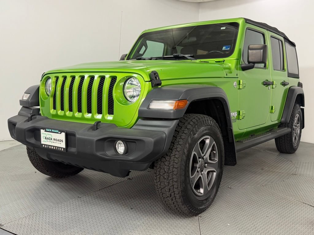 Used 2018 Jeep Wrangler Unlimited Sport S AWD/4WD image 3