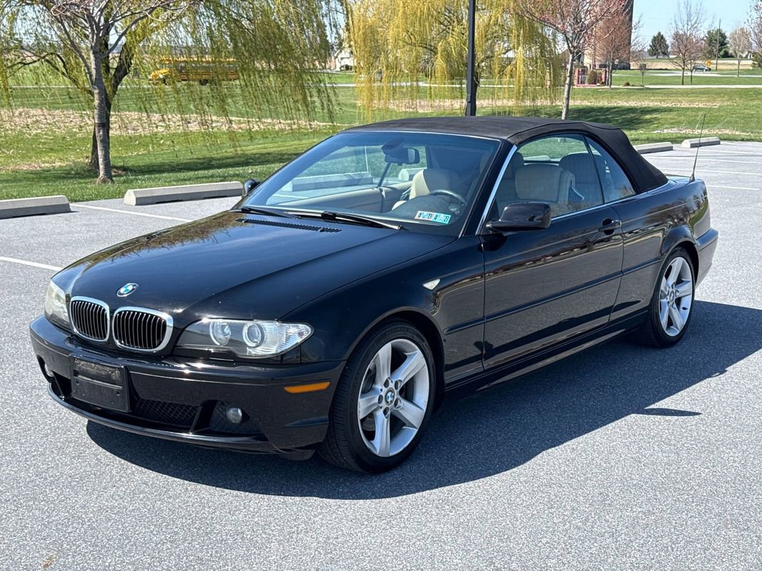Used 2005 BMW 325Ci Convertible RWD image 10