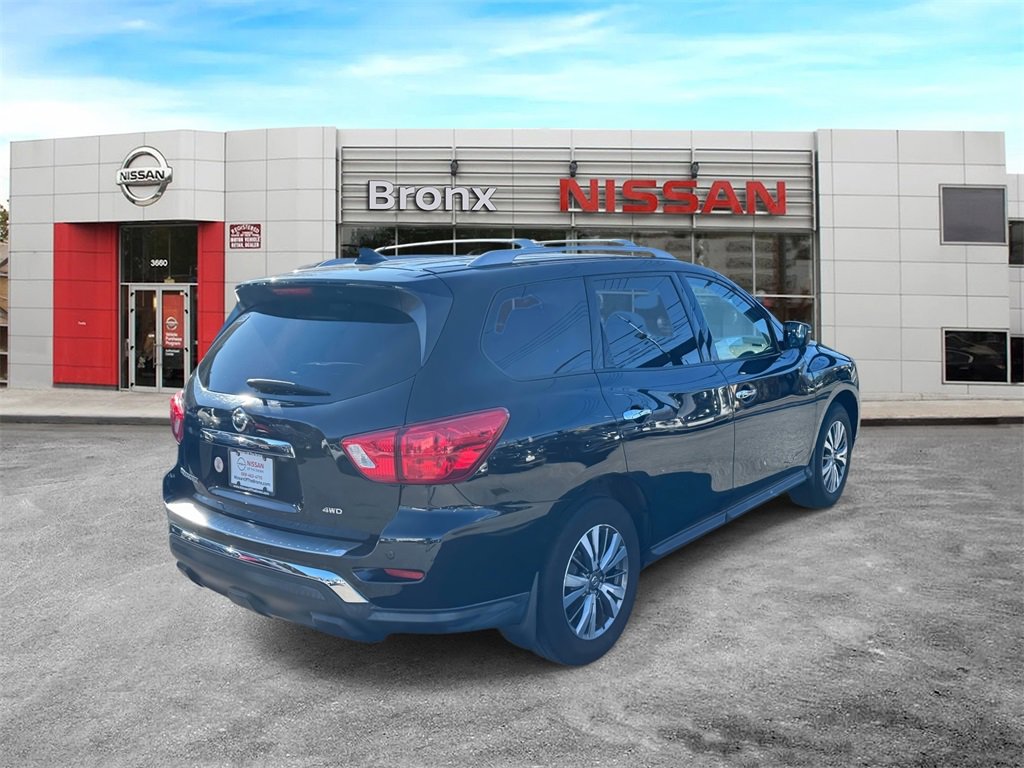 Used 2020 Nissan Pathfinder S image 7