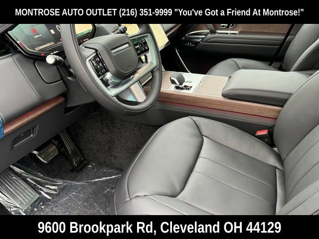 New 2025 Land Rover Range Rover SE image 11