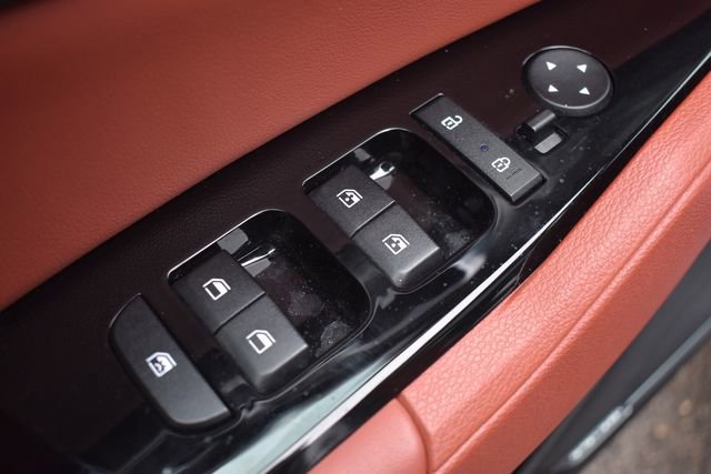 Used 2024 Kia Sportage SX image 23