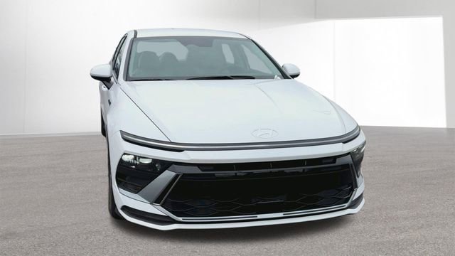 New 2026 Hyundai Sonata SE FWD image 3